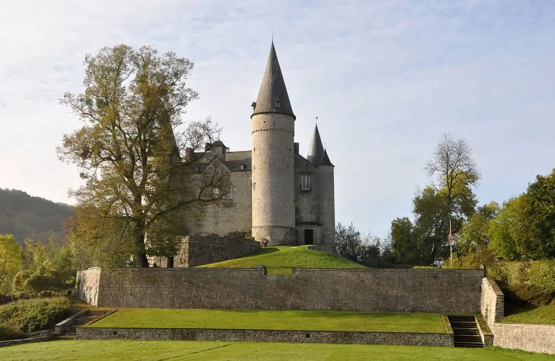 Chateau de Veves